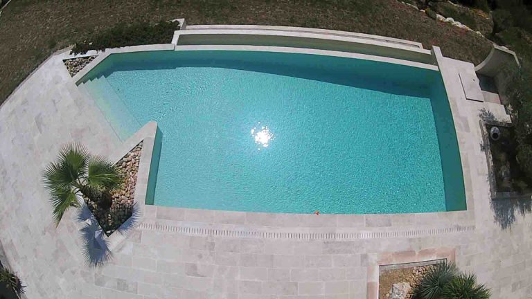 piscine-en-emaux-de-verre-ONIX-reference-CREMA-MARFILL-1